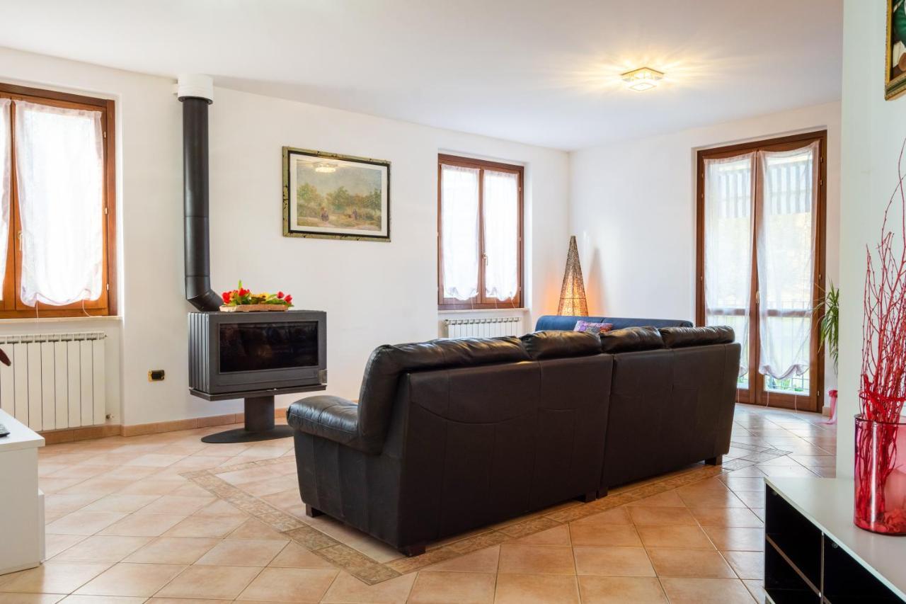 Casa Del Giardino Bright Apartment Bastia Umbra Eksteriør bilde
