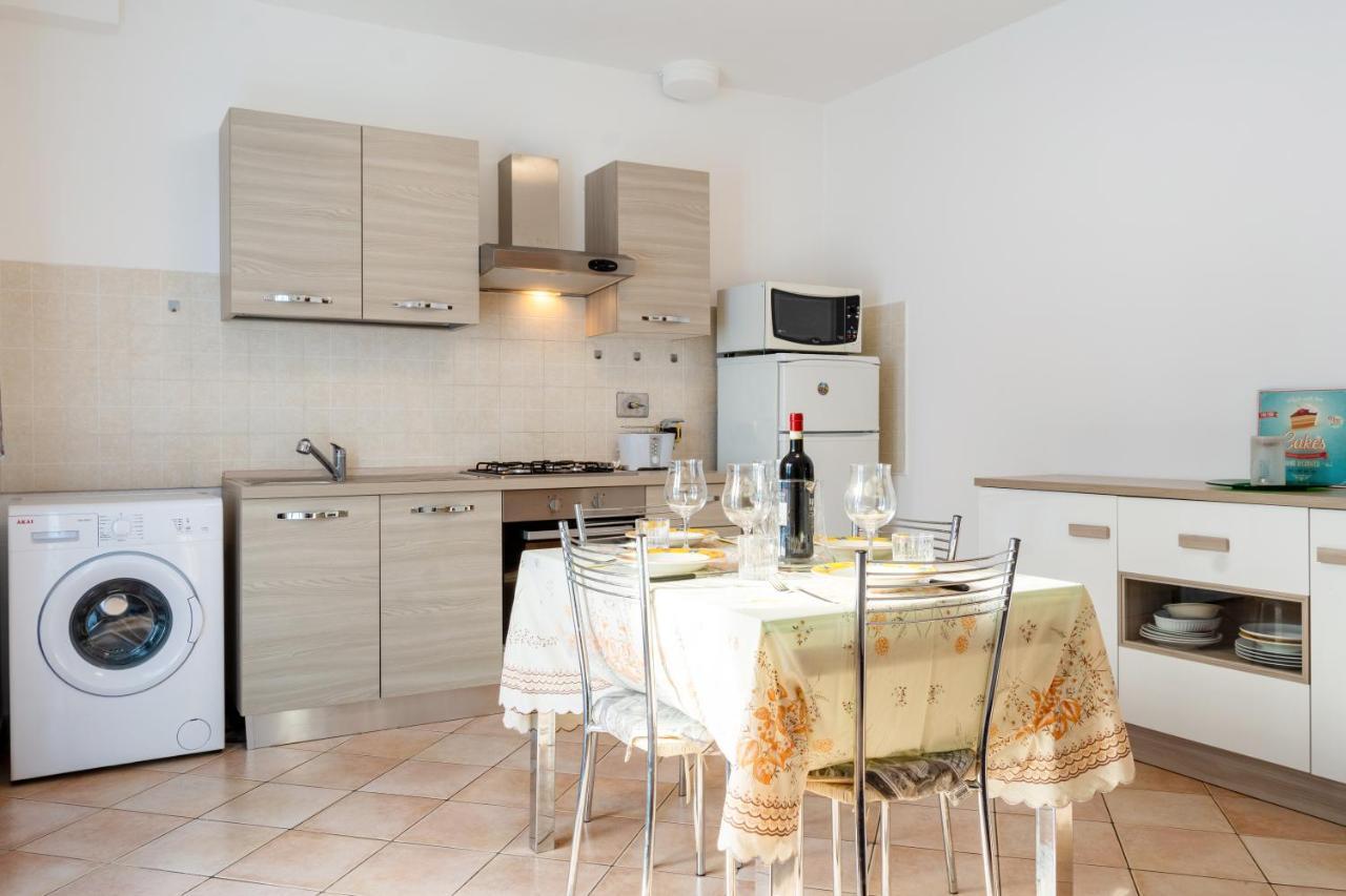Casa Del Giardino Bright Apartment Bastia Umbra Eksteriør bilde