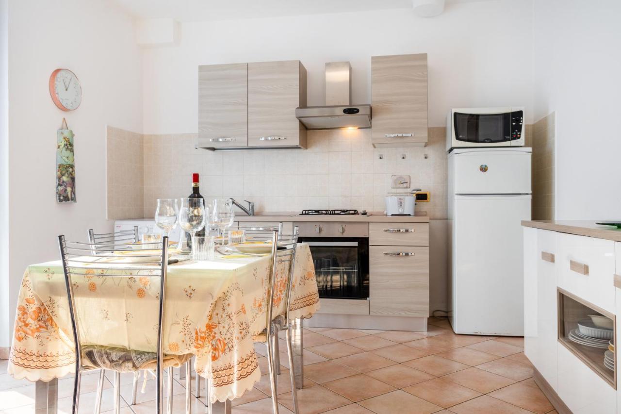 Casa Del Giardino Bright Apartment Bastia Umbra Eksteriør bilde